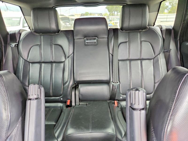 SALWR2FVXHA136701 2017 Land Rover Range Rover photo no. 10