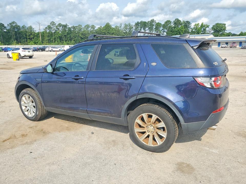 SALCP2BG3HH667729 2017 Land Rover Discovery photo no. 2