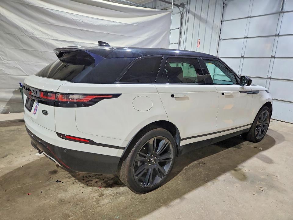 SALYT2EU0PA357595 2023 Land Rover Range Rover photo no. 3