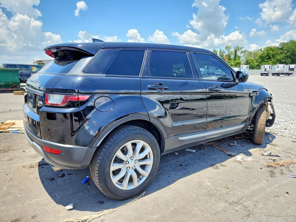 SALVP2RX2JH299287 2018 Land Rover Range Rover photo no. 3