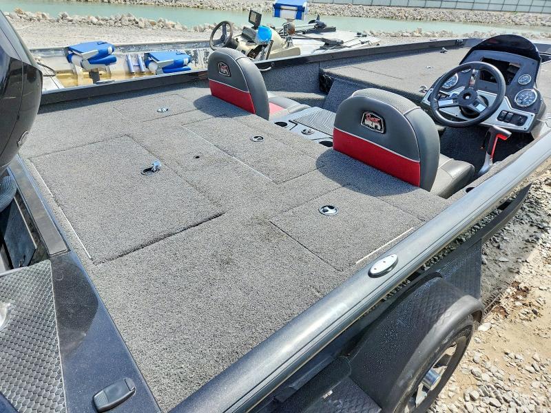 RGR94527H718 2018 Ranger Bassboat photo no. 6