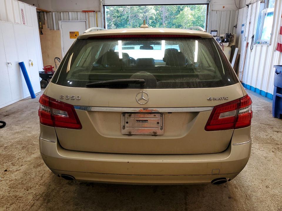 WDDHH8HB3BA305656 2011 Mercedes-Benz E-Class photo no. 6