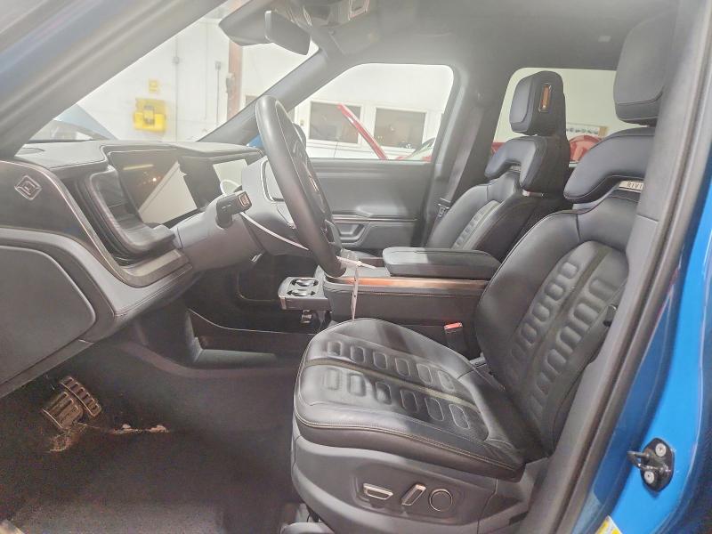 7FCTGAAL9NN003619 2022 Rivian R1T photo no. 7