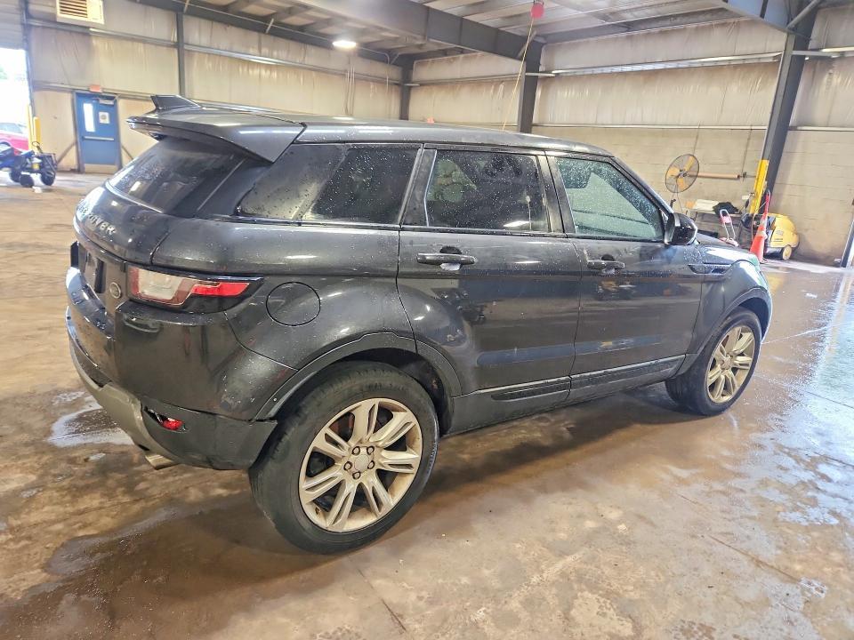 SALVP2RXXJH322394 2018 Land Rover Range Rover photo no. 3