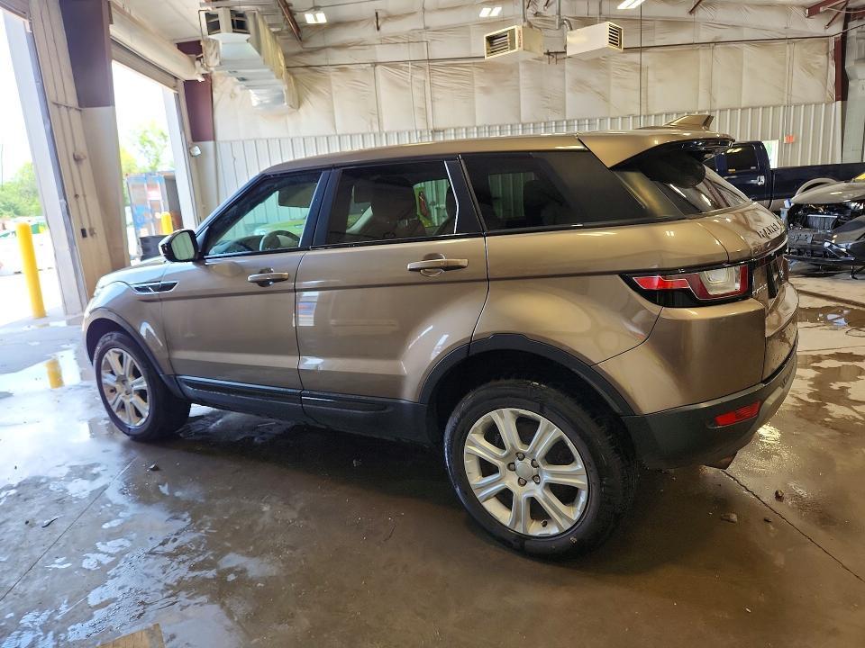 SALVP2BG2HH250319 2017 Land Rover Range Rover photo no. 2