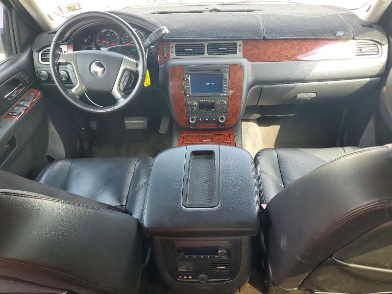 3GNVKGE00AG228733 2010 Chevrolet Avalanche photo no. 8
