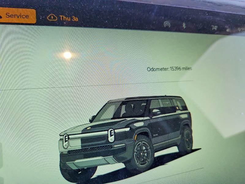 7PDSGBBA8SN053548 2025 Rivian R1S photo no. 9