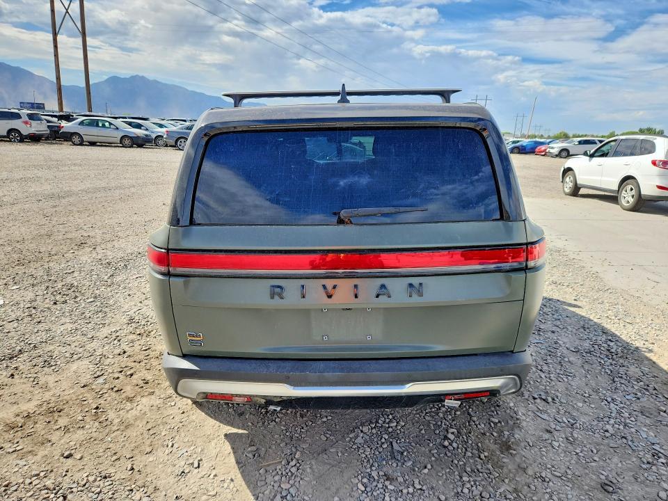 7PDSGABL6PN009440 2023 Rivian R1S photo no. 6