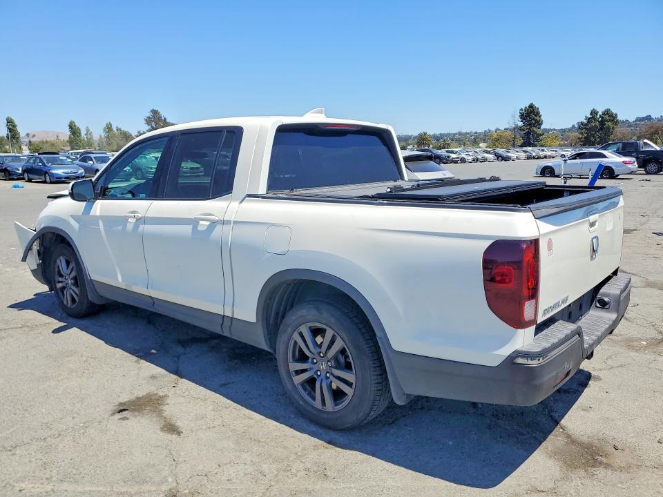 2019 Honda Ridgeline — VIN 5FPYK2F17KB005183, şəkil 2
