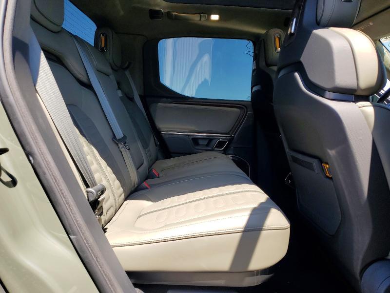 7FCTGAALXNN005461 2022 Rivian R1T photo no. 10