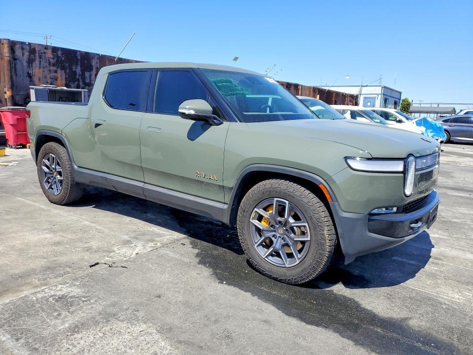 7FCTGAALXNN005461 2022 Rivian R1T photo no. 4