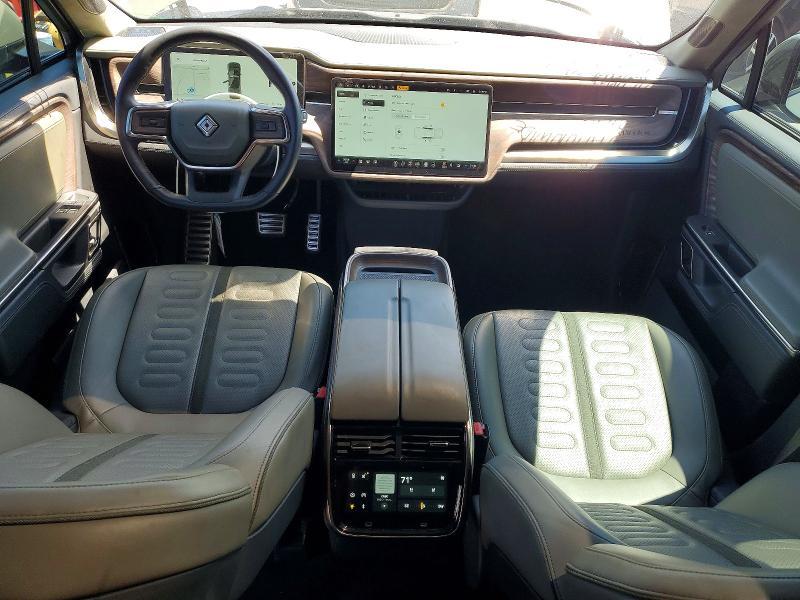 7FCTGAALXNN005461 2022 Rivian R1T photo no. 8