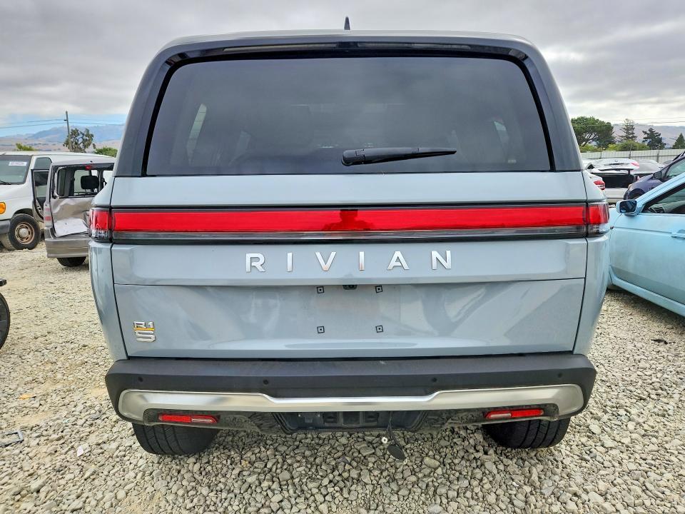 7PDSGABL3PN022386 2023 Rivian R1S photo no. 6