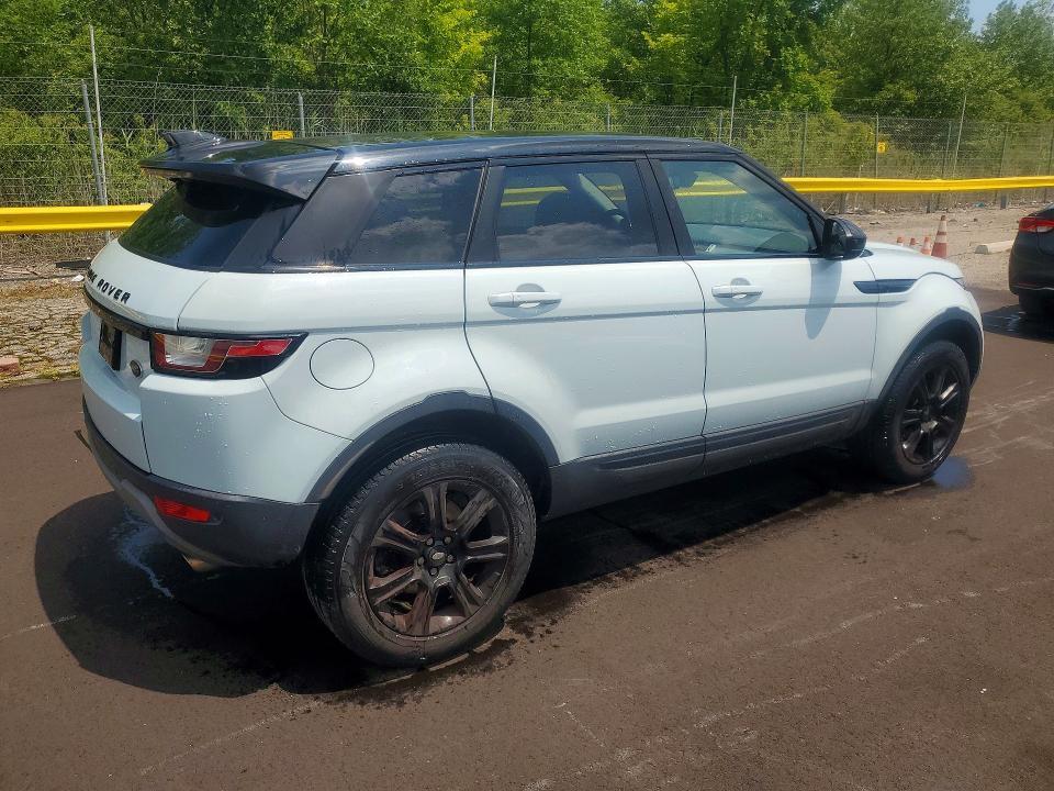 SALVP2BG6HH218005 2017 Land Rover Range Rover photo no. 3