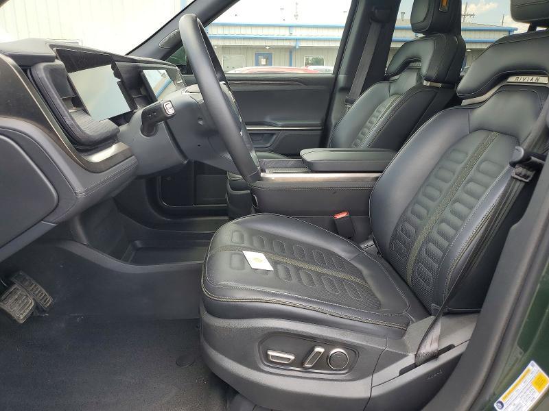 7PDSGBBA6SN057582 2025 Rivian R1S photo no. 7