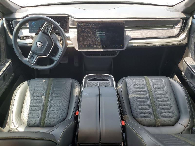 7PDSGBBA6SN057582 2025 Rivian R1S photo no. 8