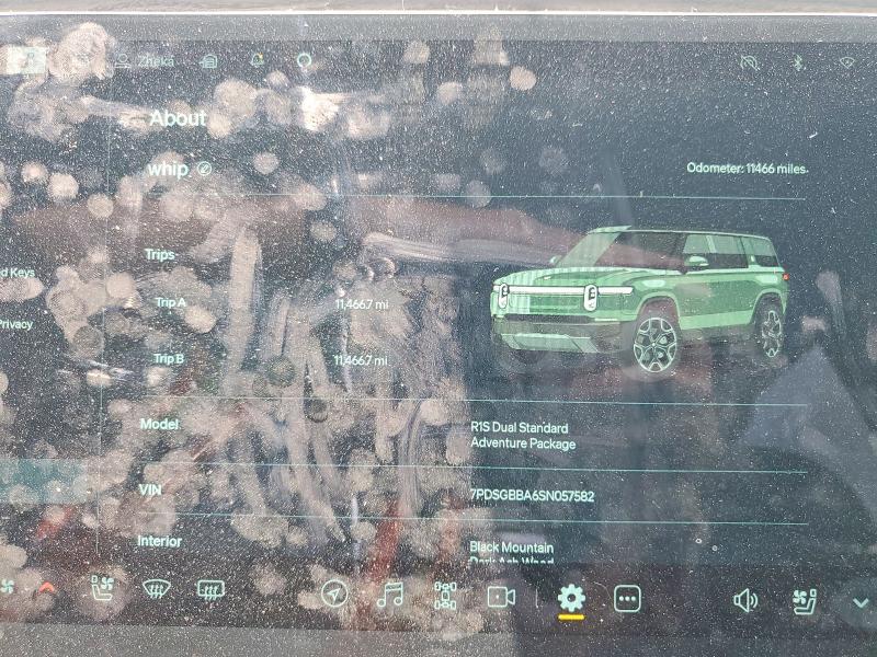 7PDSGBBA6SN057582 2025 Rivian R1S photo no. 9