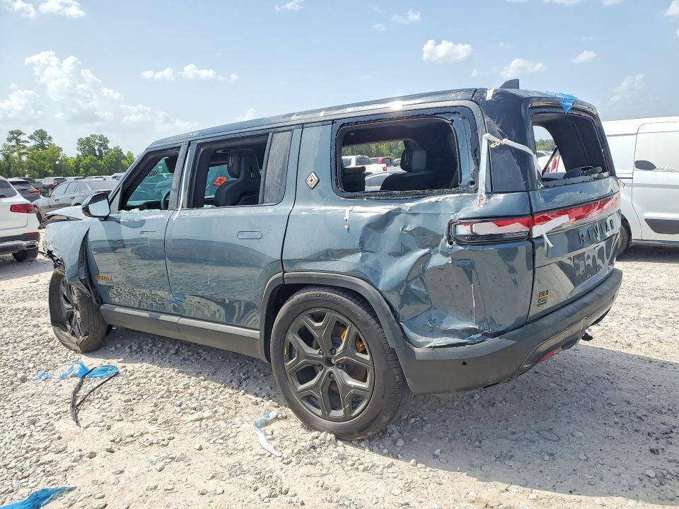 7PDSGCBP4SN065223 2025 Rivian R1S photo no. 2