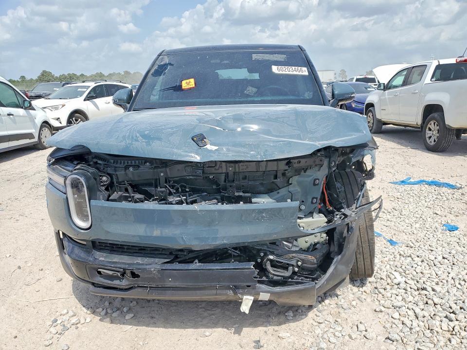 7PDSGCBP4SN065223 2025 Rivian R1S photo no. 5