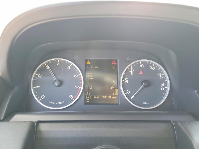 SALSK2D49CA752153 2012 Land Rover Range Rover photo no. 9