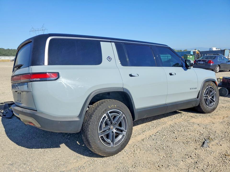 2025 Rivian R1S — VIN 7PDSGBBA5SN046153, şəkil 3