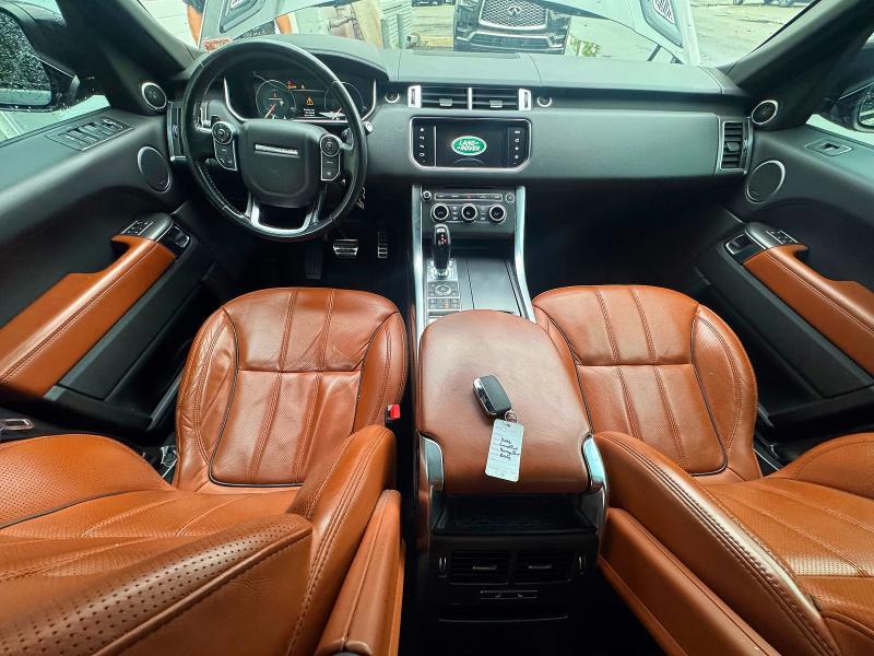 SALWR2EF2GA102485 2016 Land Rover Range Rover photo no. 9