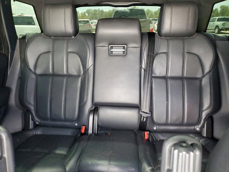 SALWR2VF1GA573446 2016 Land Rover Range Rover photo no. 10