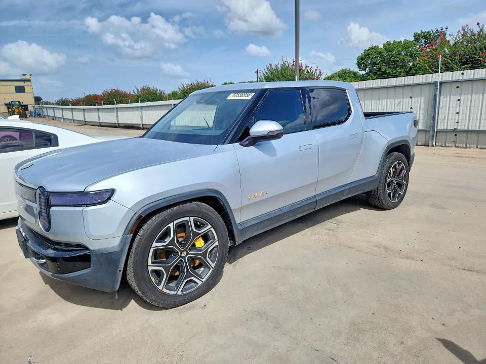 7FCTGAAA9PN019563 2023 Rivian R1T photo no. 1