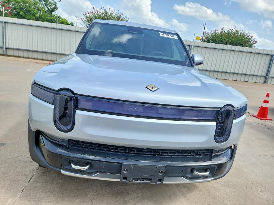 7FCTGAAA9PN019563 2023 Rivian R1T photo no. 5