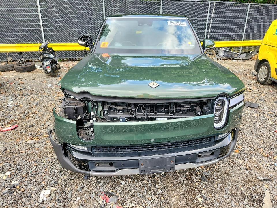 7PDSGABA4PN017440 2023 Rivian R1S photo no. 5