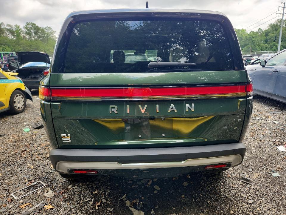 7PDSGABA4PN017440 2023 Rivian R1S photo no. 6