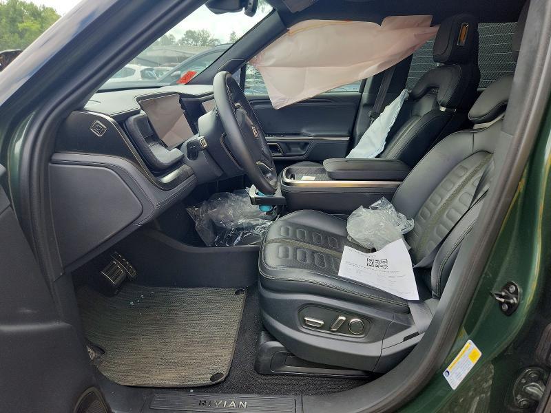 7PDSGABA4PN017440 2023 Rivian R1S photo no. 7