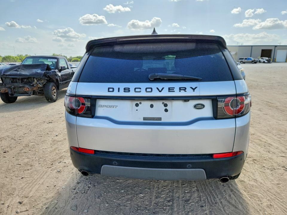 SALCP2BG2HH650145 2017 Land Rover Discovery photo no. 6