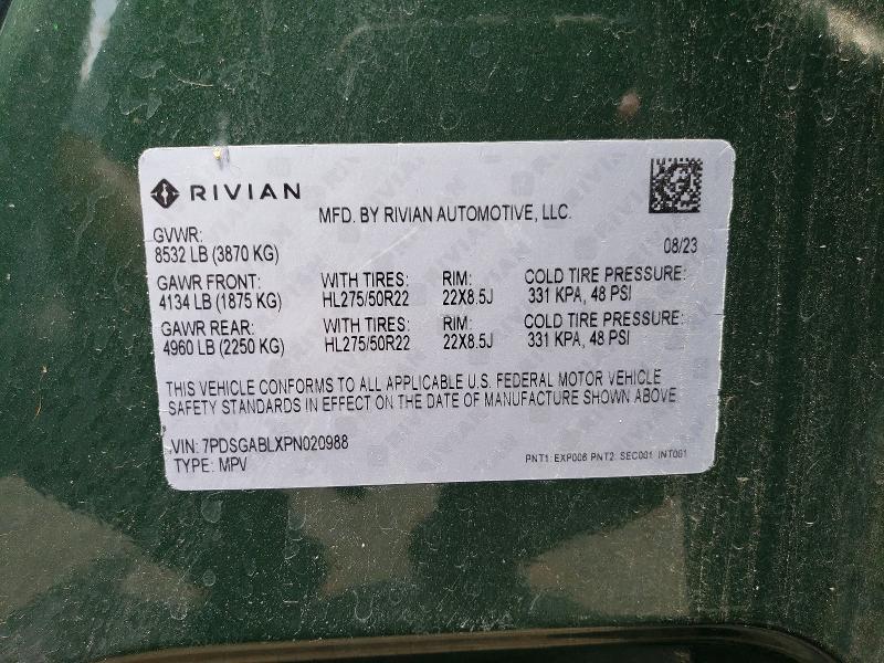 7PDSGABLXPN020988 2023 Rivian R1S photo no. 13
