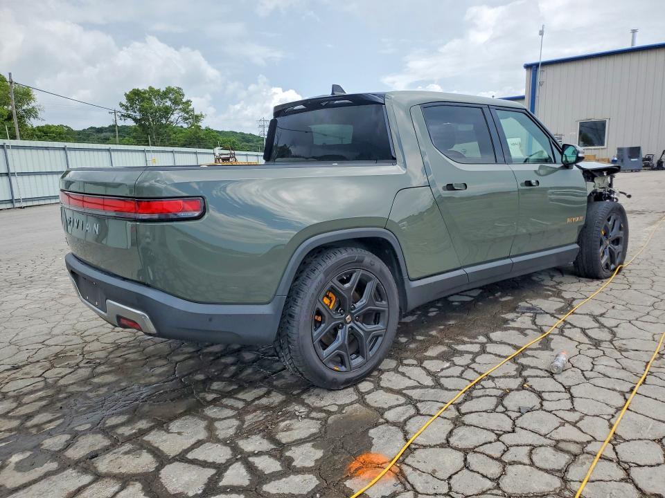 7FCTGAAL8NN002848 2022 Rivian R1T photo no. 3