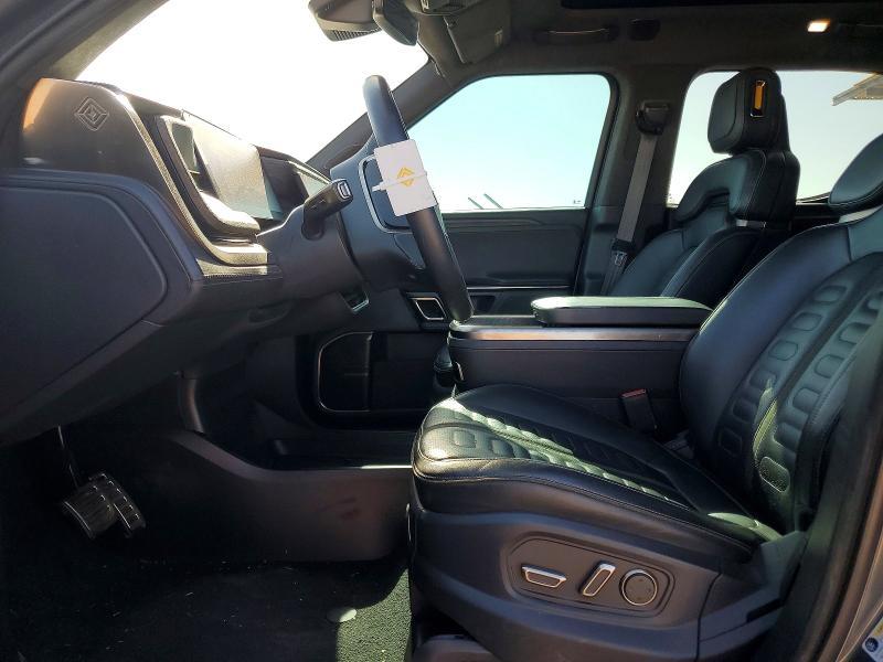 7FCTGAAL1NN006224 2022 Rivian R1T photo no. 7