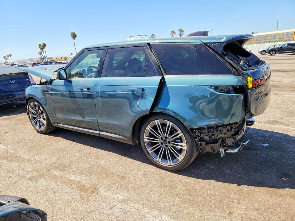 2026 Land Rover Range Rover — VIN SAL1P9EU6TA635215, şəkil 2