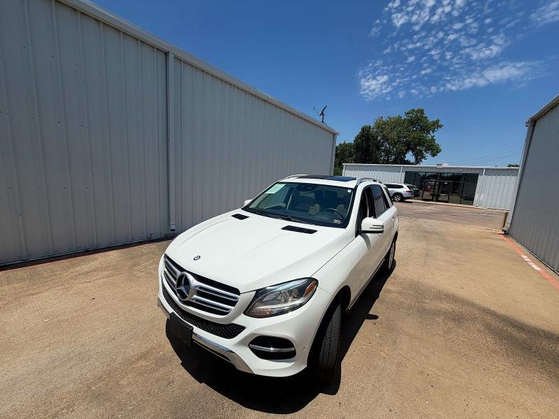 4JGDA5HB1GA686616 2016 Mercedes-Benz GLE-Class photo no. 2