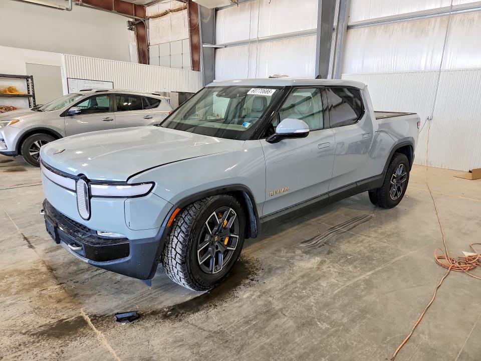 7FCTGAAA8NN013296 2022 Rivian R1T photo no. 1