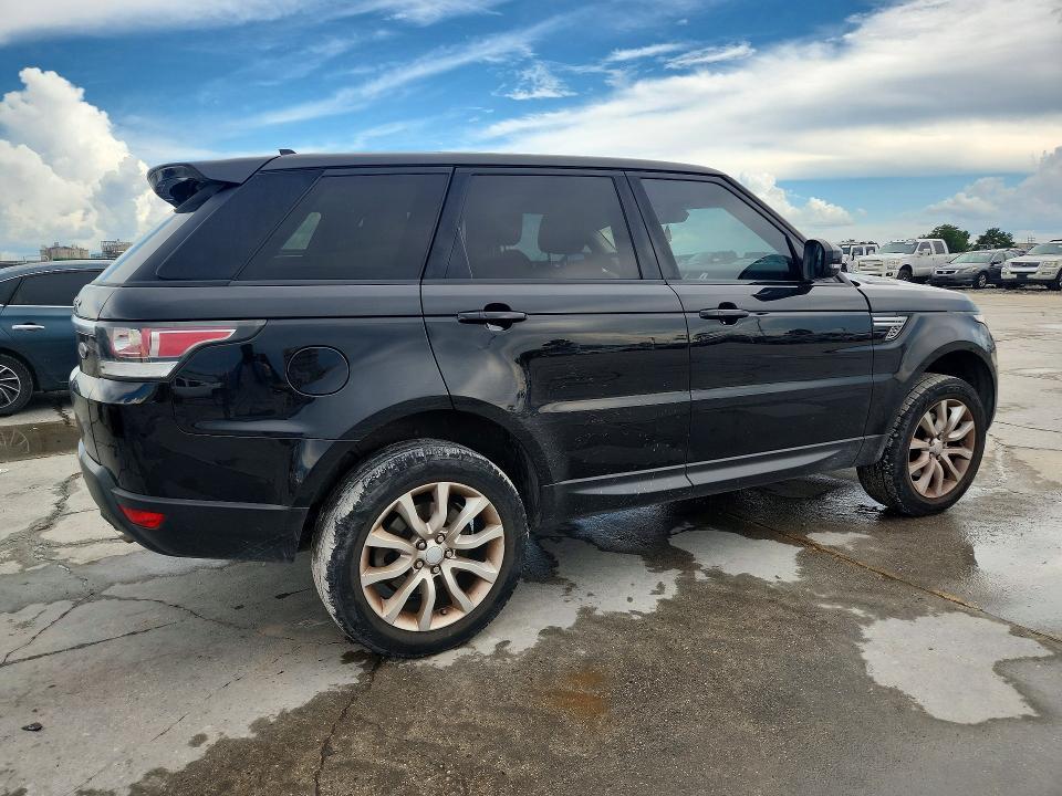SALWR2KF3GA550979 2016 Land Rover Range Rover photo no. 3