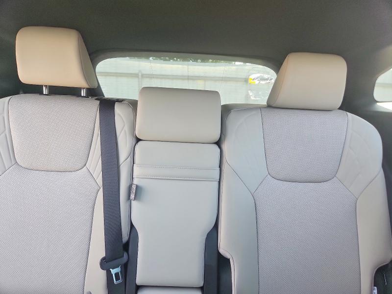 2T2BAMCAXPC015036 2023 Lexus RX photo no. 10