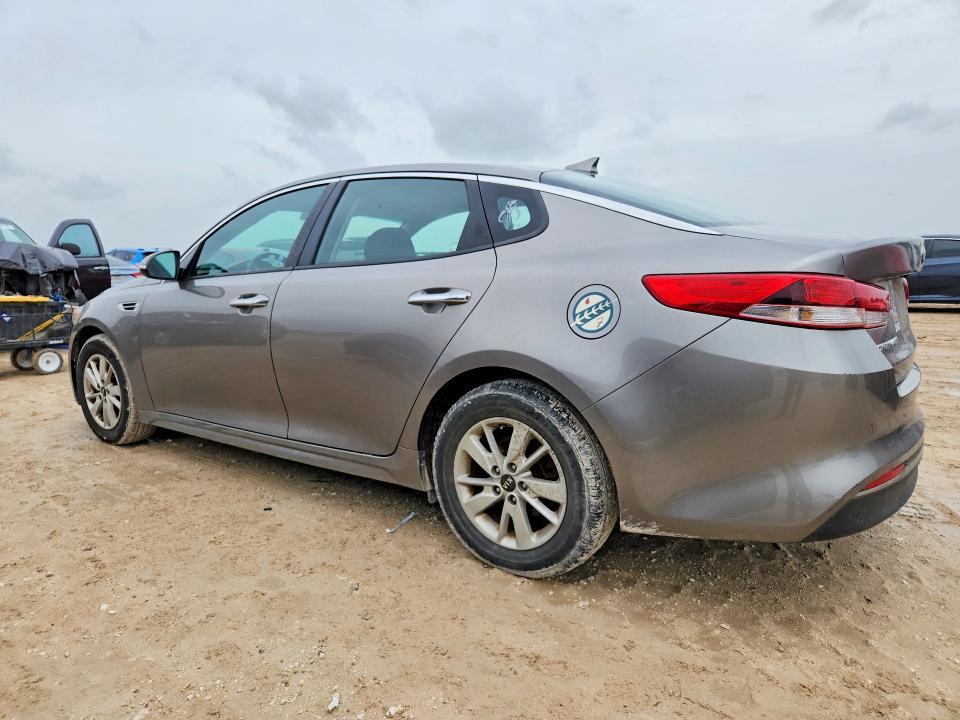 5XXGT4L39GG116261 2016 KIA Optima photo no. 2