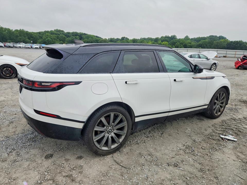SALYM2RV6JA734311 2018 Land Rover Range Rover photo no. 3