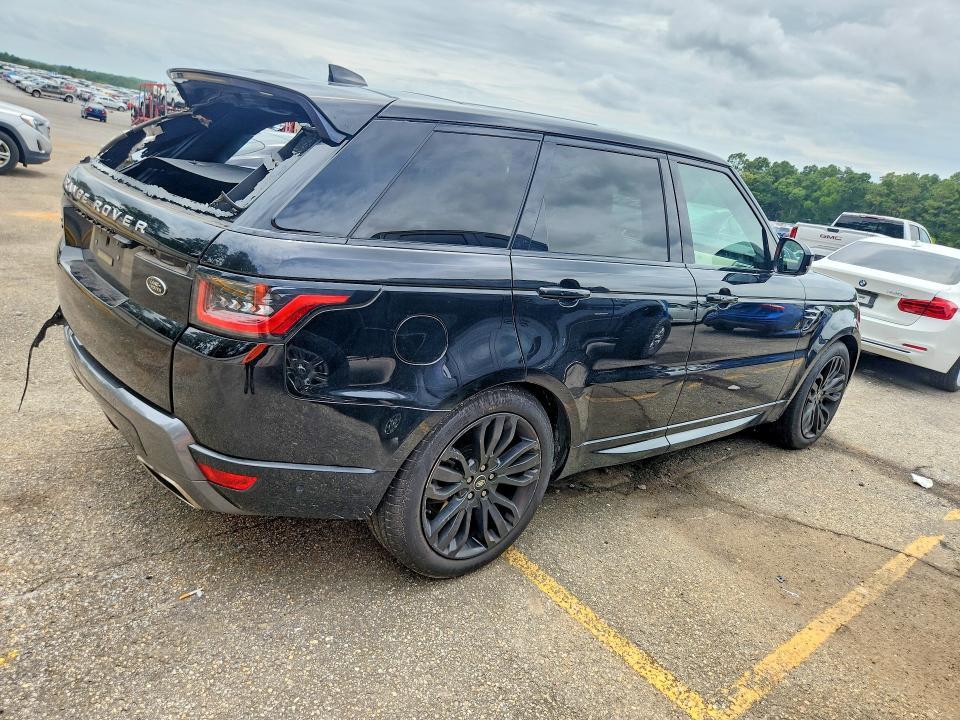 SALWR2SU9LA746725 2020 Land Rover Range Rover photo no. 3