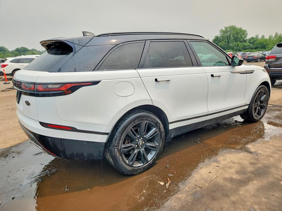 SALYL2FVXKA210300 2019 Land Rover Range Rover photo no. 3