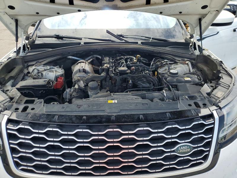 SALYB2RNXJA733149 2018 Land Rover Range Rover photo no. 12