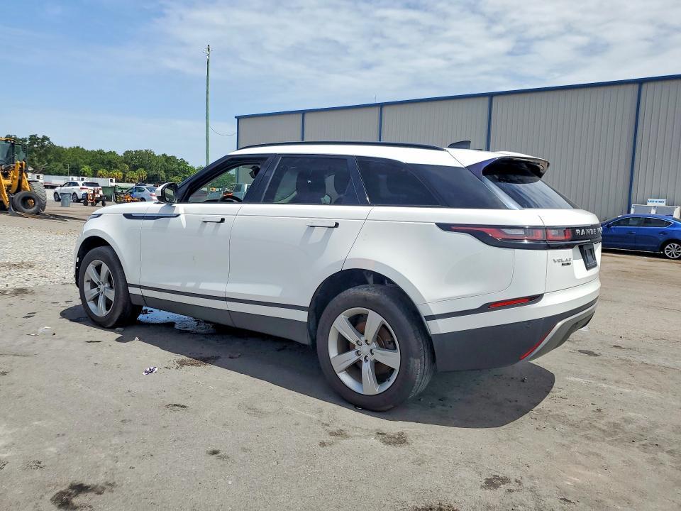SALYB2RNXJA733149 2018 Land Rover Range Rover photo no. 2