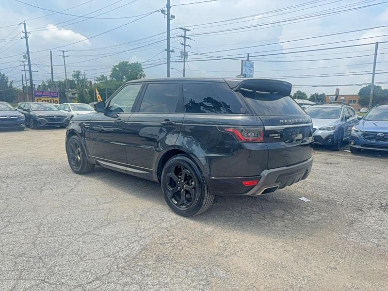 SALWR2RV3KA823165 2019 Land Rover Range Rover photo no. 3