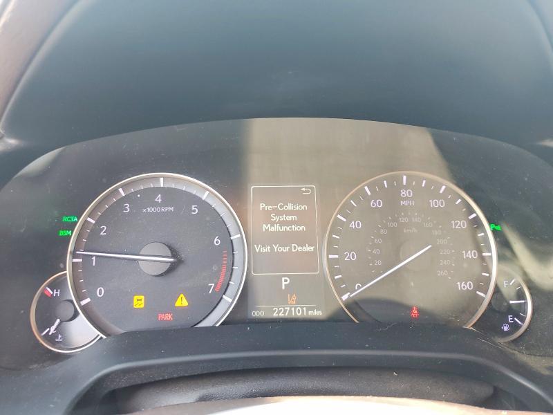 2T2ZZMCA2JC097357 2018 Lexus RX photo no. 9