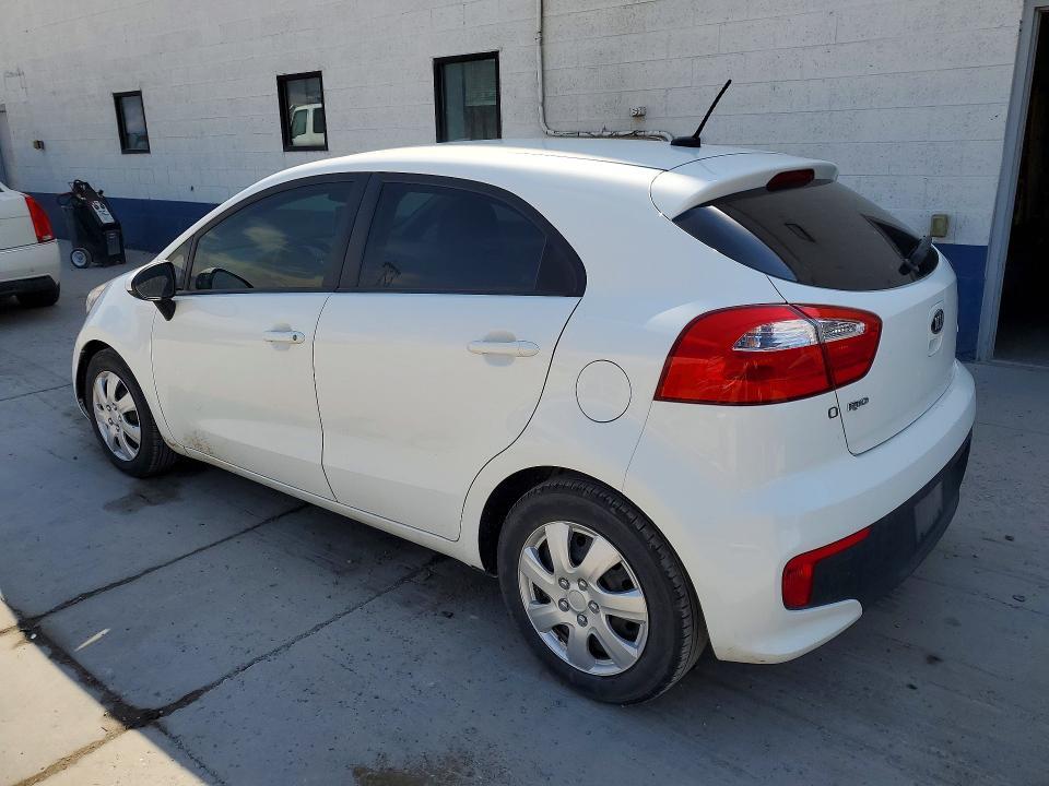 KNADM5A3XG6600329 2016 KIA Rio photo no. 2